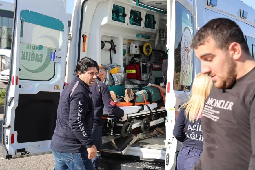 Rehabilitasyonmerkezi servisi takla attı: 4’ü çocuk 9 yaralı 3