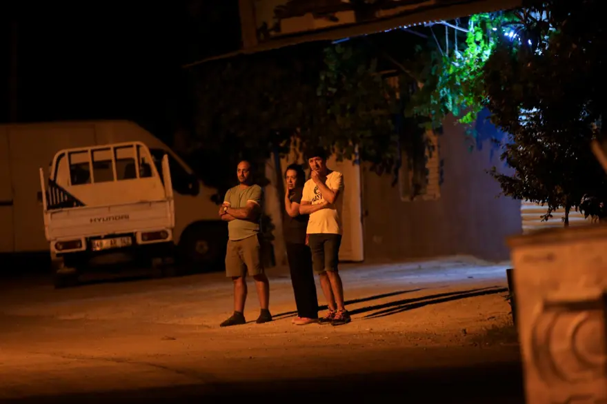 Marmaris'te orman yangını: Alevlerle mücadelede 2. gün 18 Marmaris'te orman yangını: Alevlerle mücadelede 2. gün 18