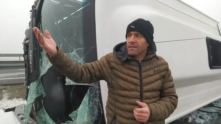 Sis zincirleme kazaya neden oldu: 19 yaralı 4