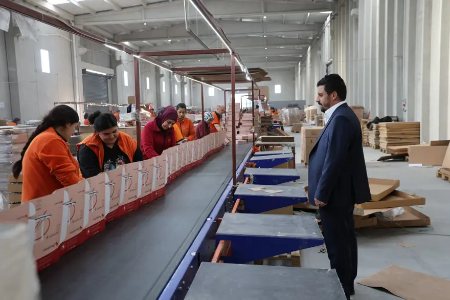 Eşinin 1 adet bileziğini bozdurup fabrika sahibi oldu: Şimdi 750 personeli var 