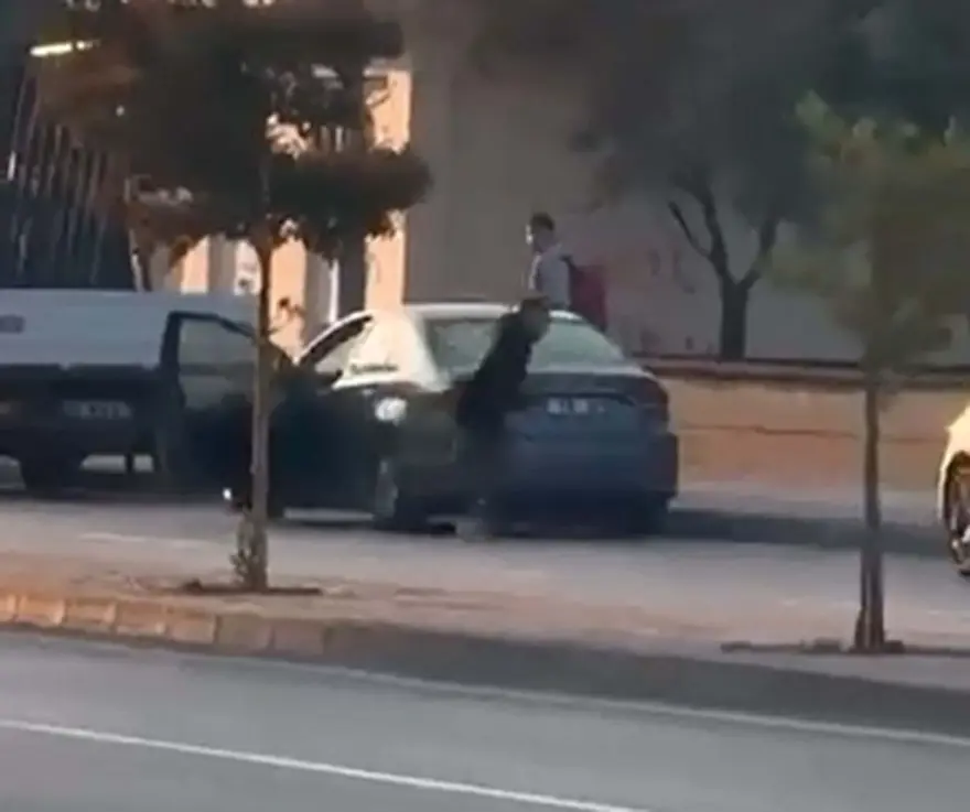 Okul müdürüne pusu: 17 yaşındaki kantinci çocuklarının yanında vurup kaçtı 