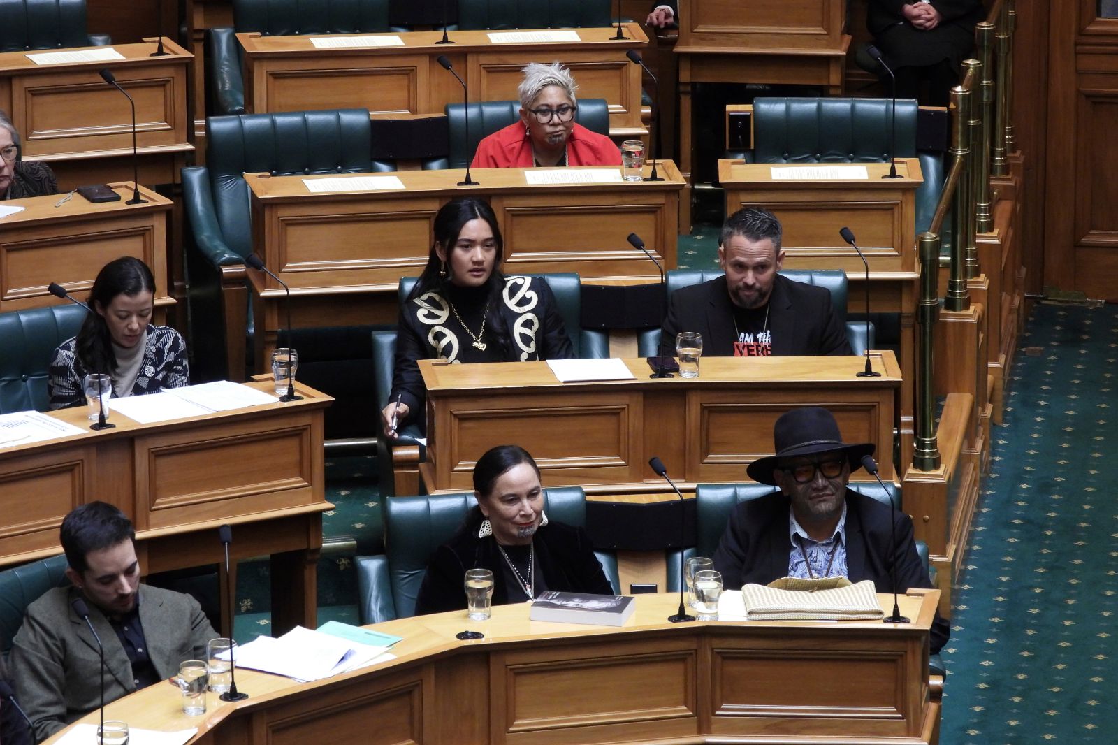 Yeni Zelanda Meclisi onayladı: 3 Maori milletvekiline haka dansı cezası