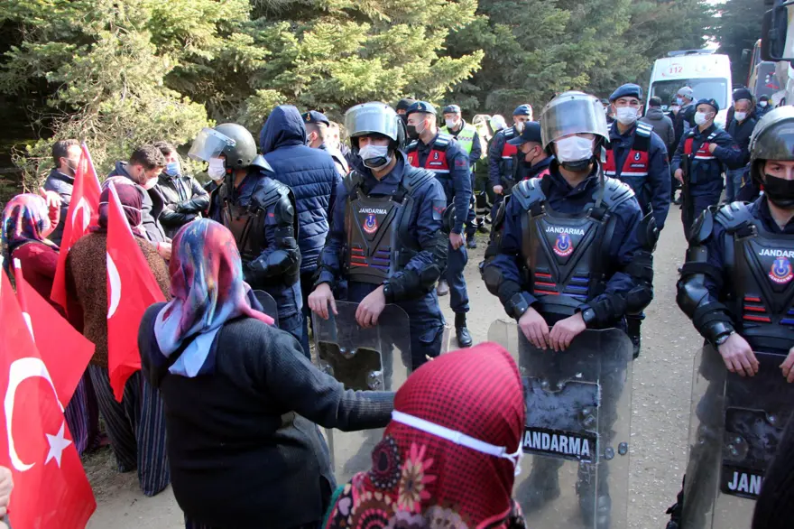 Bolu'da yaylada yıkım gerginliği 