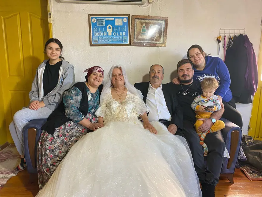 Gelin görünce iç çekiyordu: Hayali 56 yıl sonra gerçek oldu 1