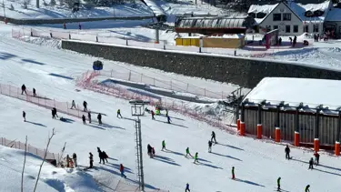 Palandöken'de sömestir yoğunluğu: 10 günde 200 bine yakın ziyaretçi