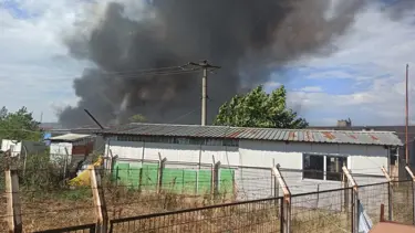 Bursa'da kereste imalathanesinde yangın