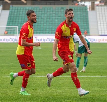 Göztepe-Gençlerbirliği maçı ne zaman, saat kaçta ve hangi kanalda? Göztepe, Süper Lig'e yükselmek için sahada