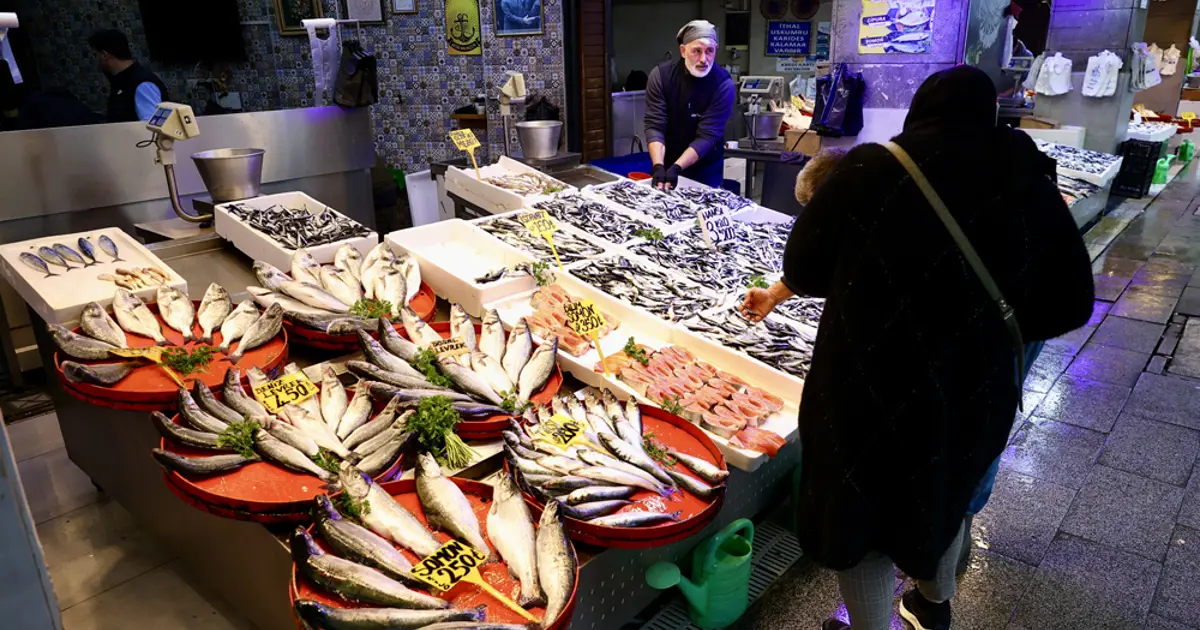 75 liradan tezgahta: Sezon başından beri bol bol var