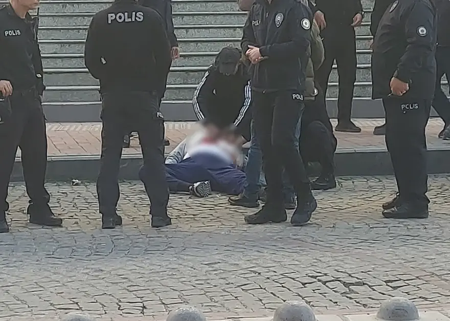 ADLİYE ÖNÜNDE CİNAYET 2