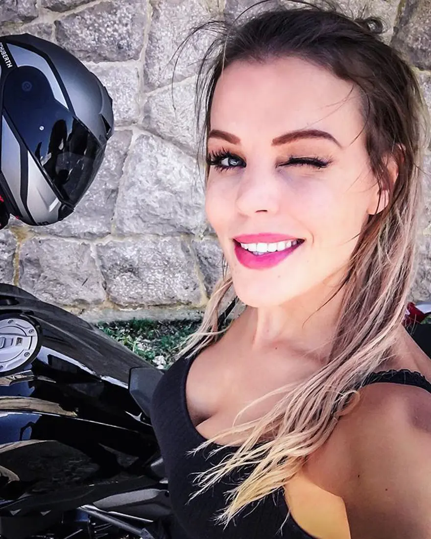 Dünyayı gezen Instagram fenomeni pilotlar: Malin Rydqvist 30