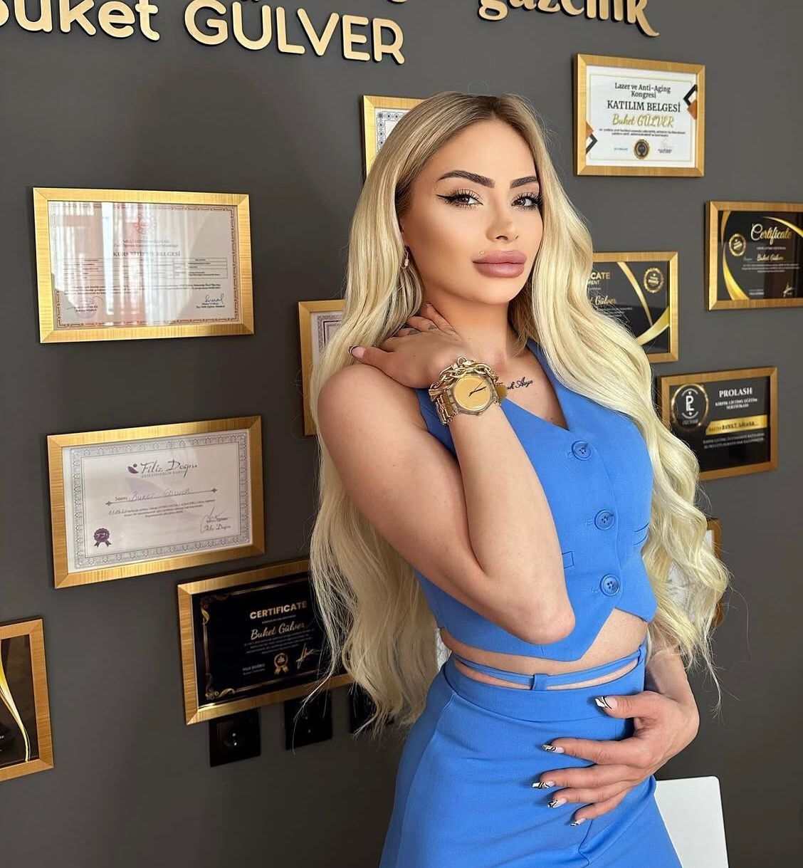 Uzman estetisyen evinde ölü bulundu