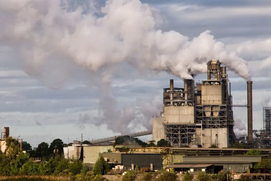Uluslararası Enerji Ajansı'ndan kritik uyarı: Küresel karbondioksit emisyonları en yüksek seviyesine ulaştı 