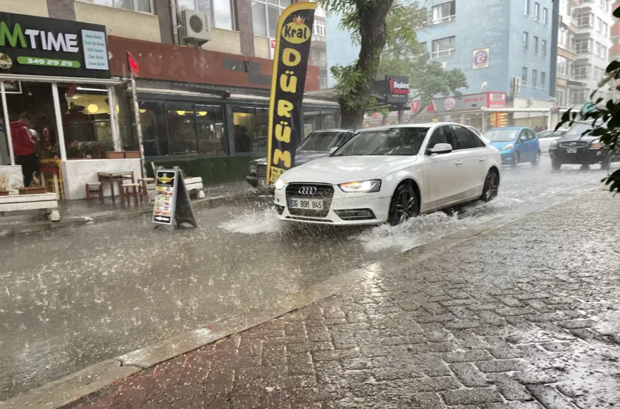 Ankara'da şiddetli sağanak 