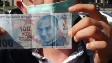 Bankadan çektiği 100 TL’de 50 TL’nin baskısını görünce şok oldu