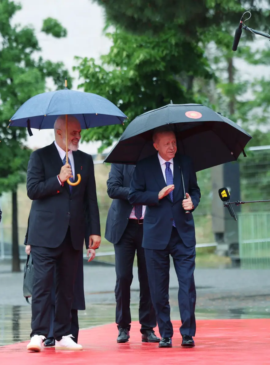 "DÜNYAYA KARŞI BARIŞI SESLENDİRECEĞİZ" 4