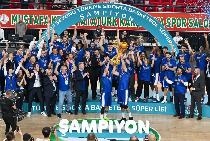 Türkiye Basketbol Süper Ligi'nde şampiyon Anadolu Efes 7