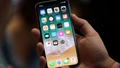 Apple'dan iPhone indirimi!