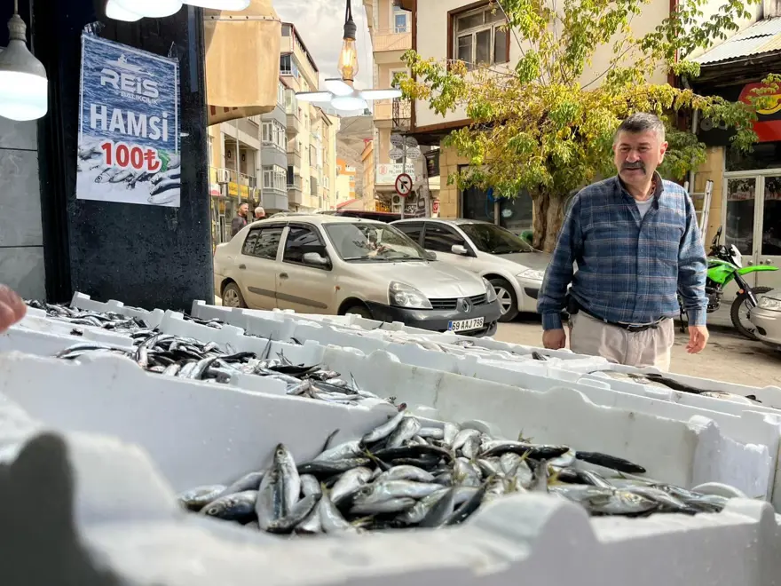 Fiyatlar hareketlendi: Tezgahta en çok satılan balık 2