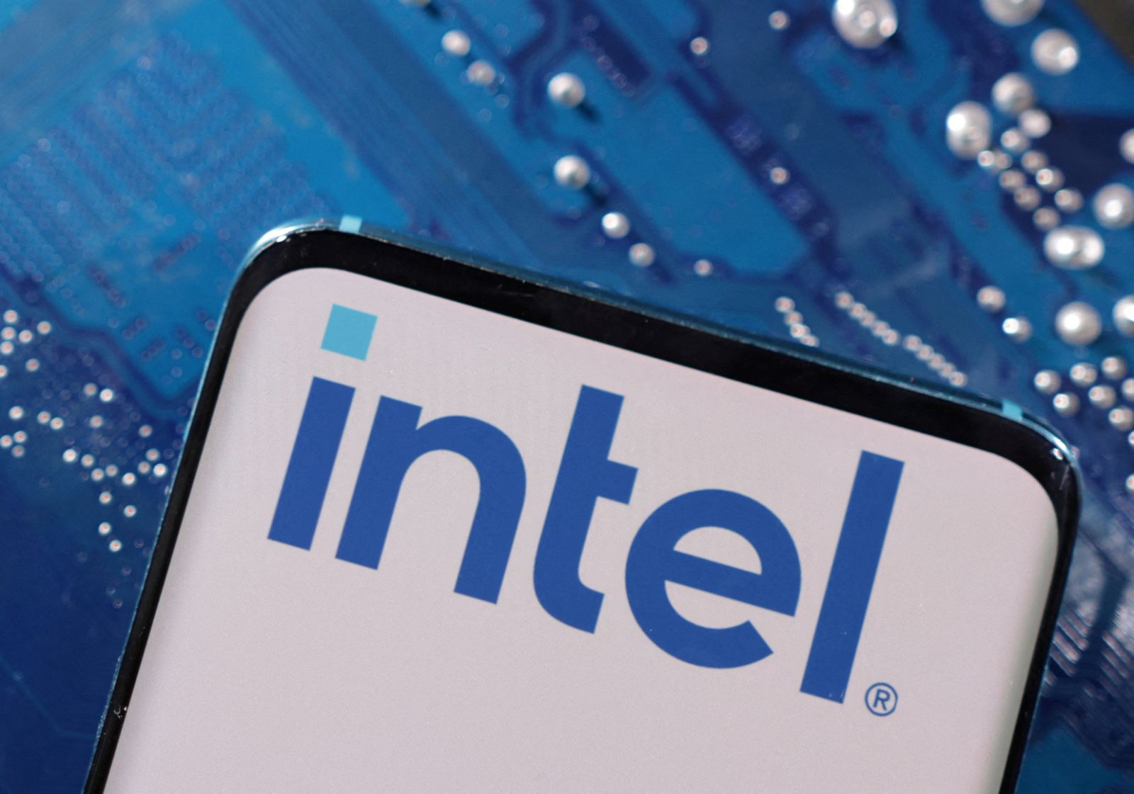 Intel, 30 milyar dolarlık PlayStation 6 anlaşmasını kaybetti