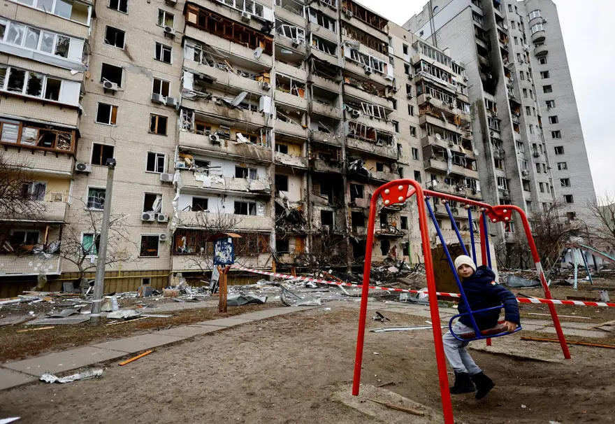 Rusya'nın saldırısının 3. gününde Ukrayna'dan fotoğraflar 15