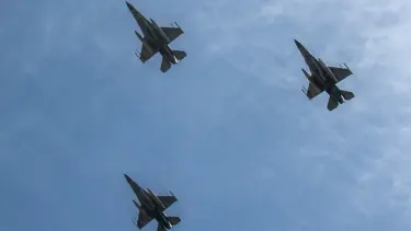 Ukraynalı pilotların ABD’deki F-16 uçuş eğitimi ekimde başlayacak