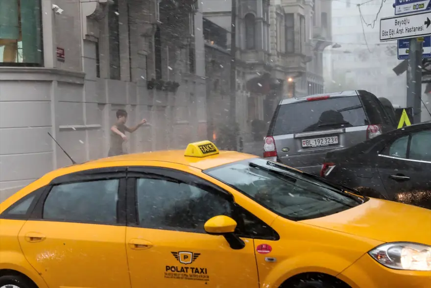 İstanbul'da etkili yağış (20 dakikalık kabus) 37