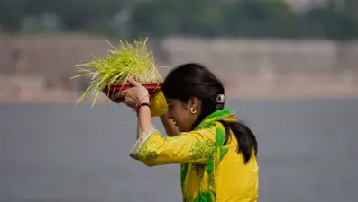 Hindistan'da çiçek kulesiyle rekor