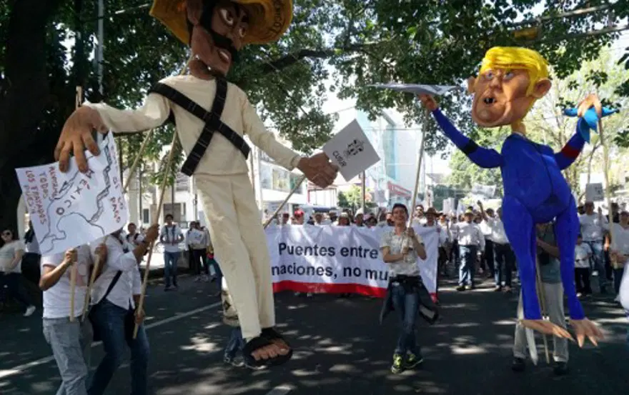 Meksika'da Trump protestosu 17 Meksika'da Trump protestosu 17
