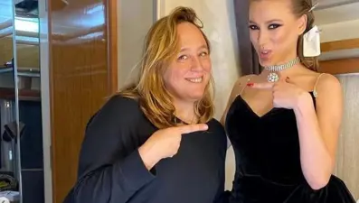 Ayşe Barım kimdir? (Ünlülerin menajeri Ayşe Barım'ın özgeçmişi)