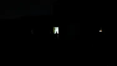 Sri Lanka karanlığa gömüldü