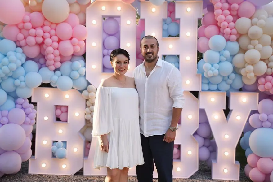 Oyuncu Ezgi Mola anne oldu Oyuncu Ezgi Mola anne oldu