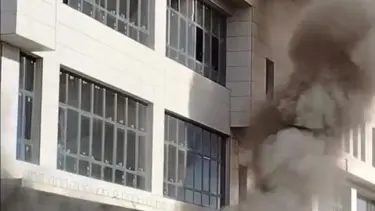 Kahramanmaraş'ta hastane inşaatında korkutan yangın