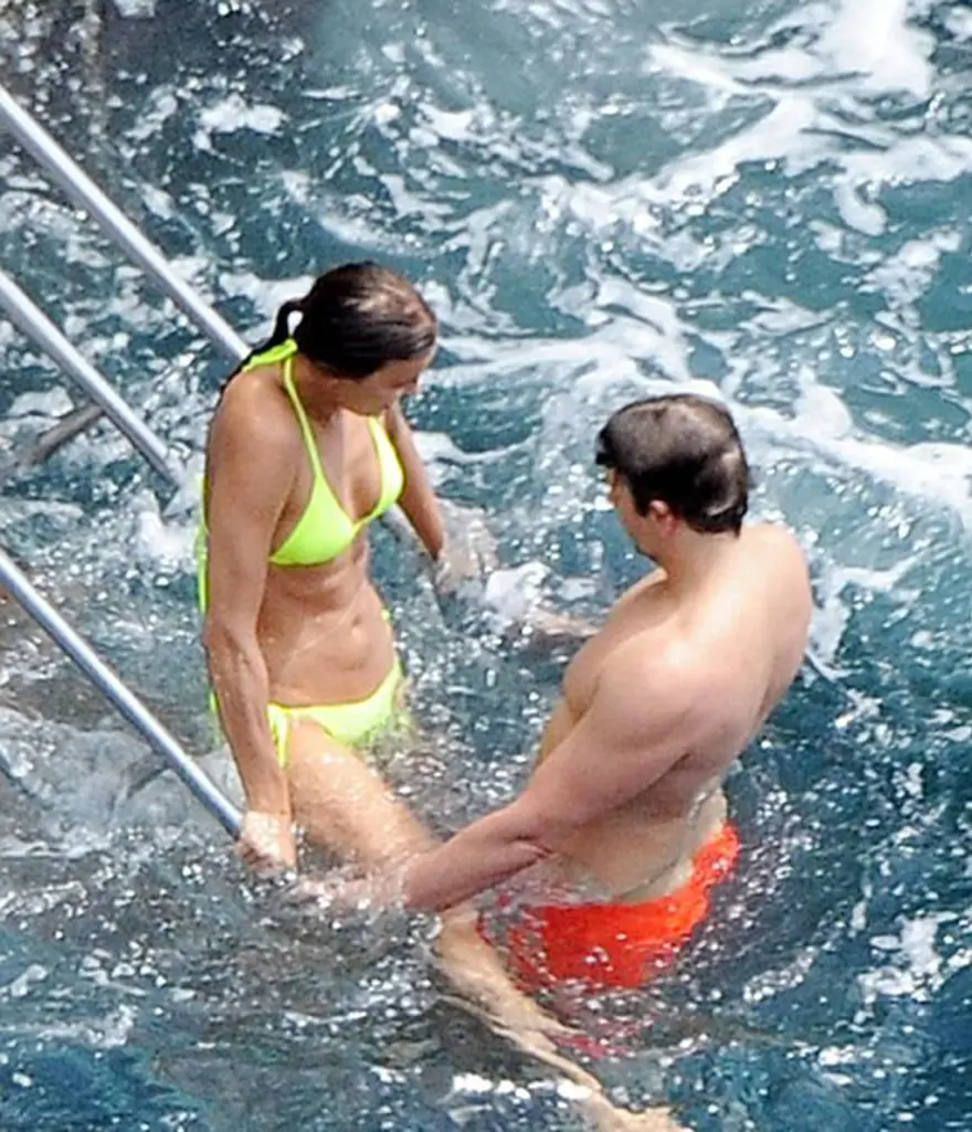 Bradley Cooper ve Irina Shayk tatile doymuyor 20