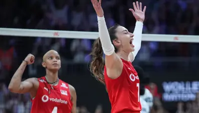 Hande Baladın için sakatlık açıklaması