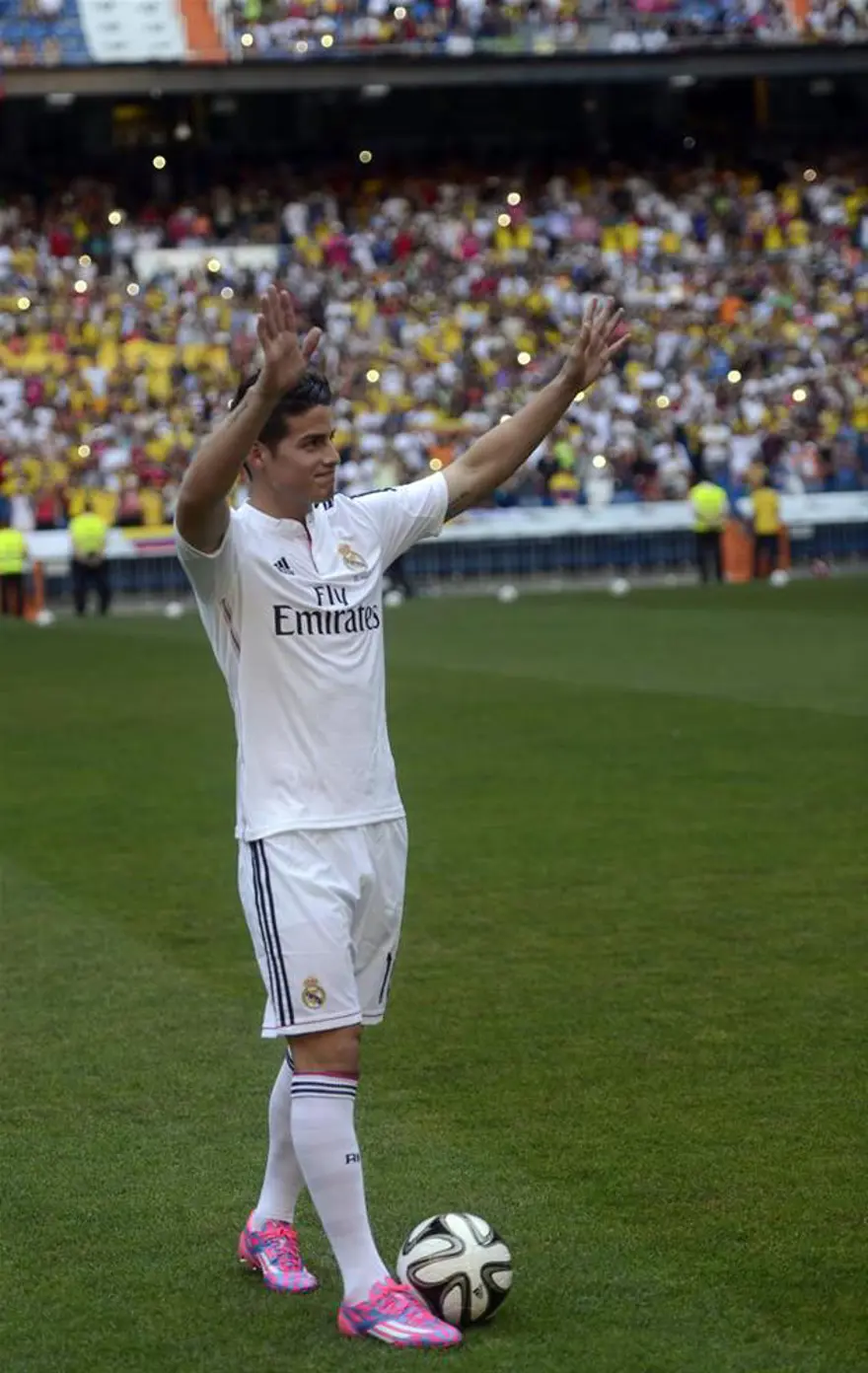 James Rodriguez Bernabeu'da 12