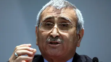 Yılmaz: Ne yaptığımızı biliyoruz, ihtiyatlı olun