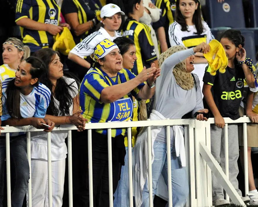 Saracoğlu'nda özel gösterim! 14