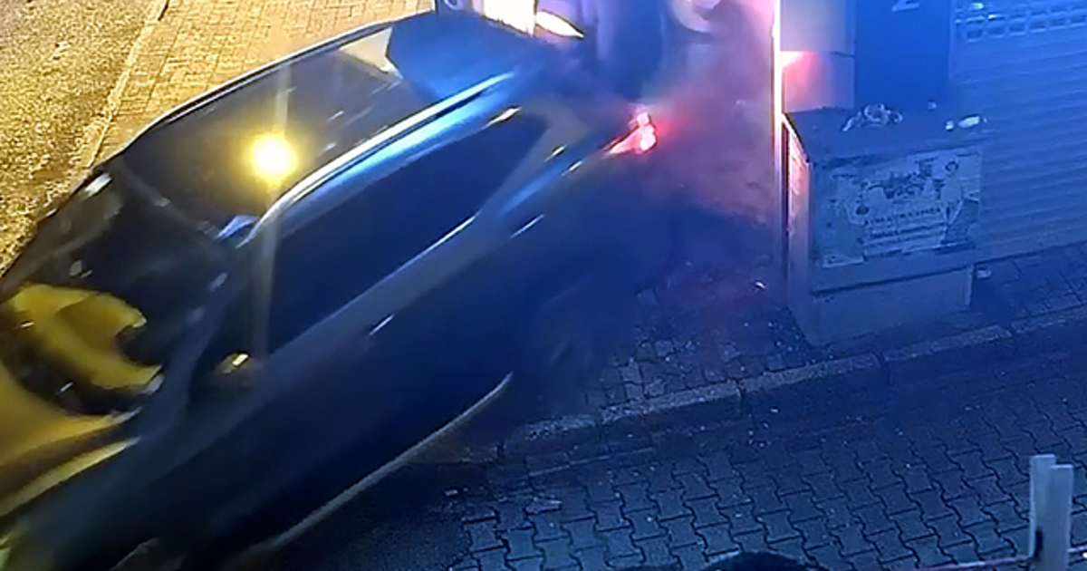 Kepengi araçla kırıp hırsızlık yapan zanlılar, tutuklandı