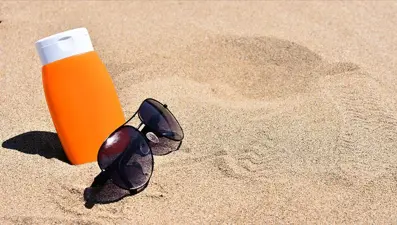 Güneş kremi alırken dikkat! Eczacıdan videolu kanıt