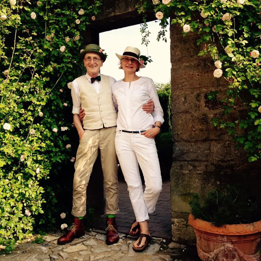 Tarzıyla gençlere taş çıkartıyor 7