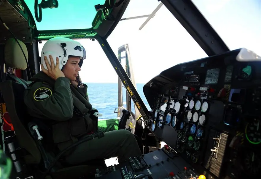 Savaş gemisinde kadın olmak 7