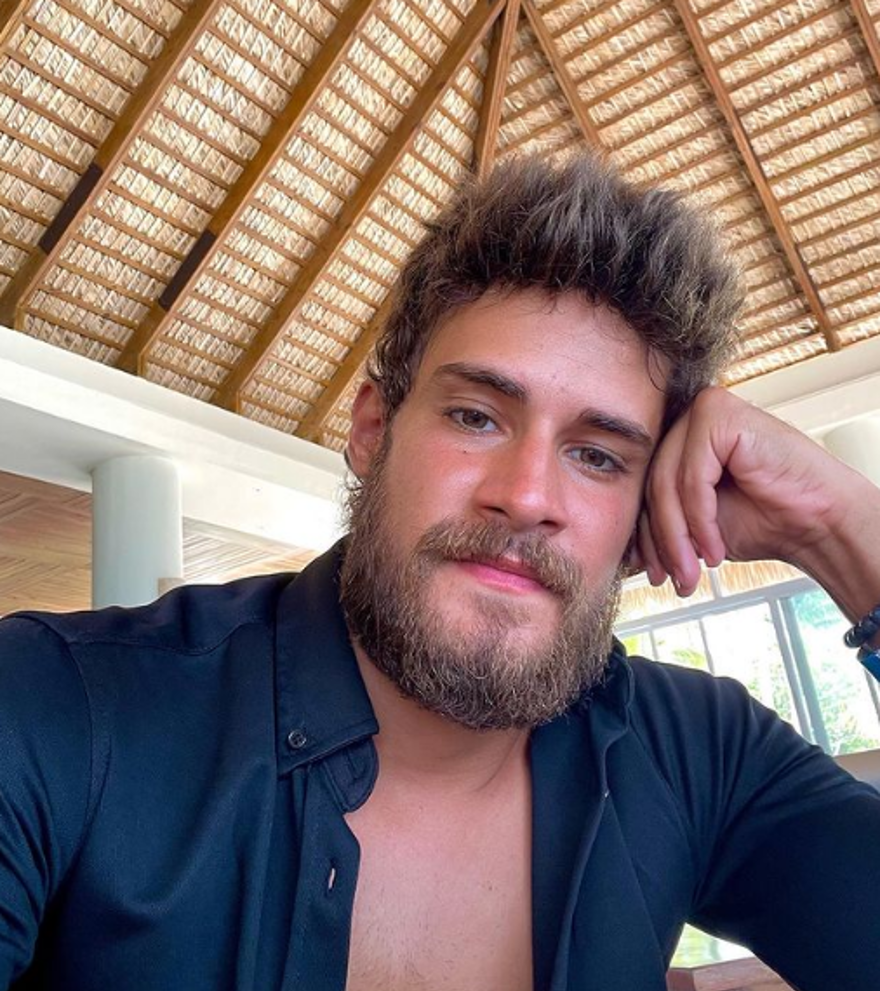 Survivor 2022 Batuhan Karacakaya kimdir? 3