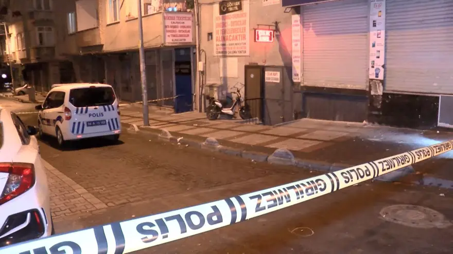 İstanbul’da saldırı: Kaldırımda yürüyenlereateş açıldı 3