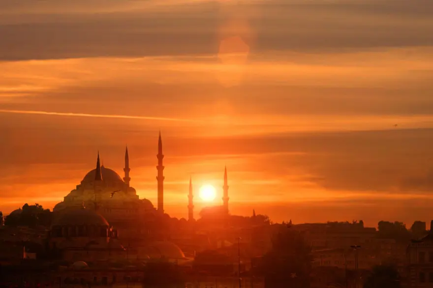 ÜÇ AYLAR NE ZAMAN BAŞLAYACAK? 2