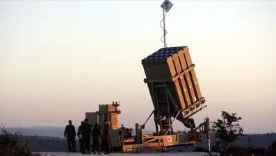 Yunan basını: Atina, İsrail’den hava savunma sistemi almayı değerlendiriyor