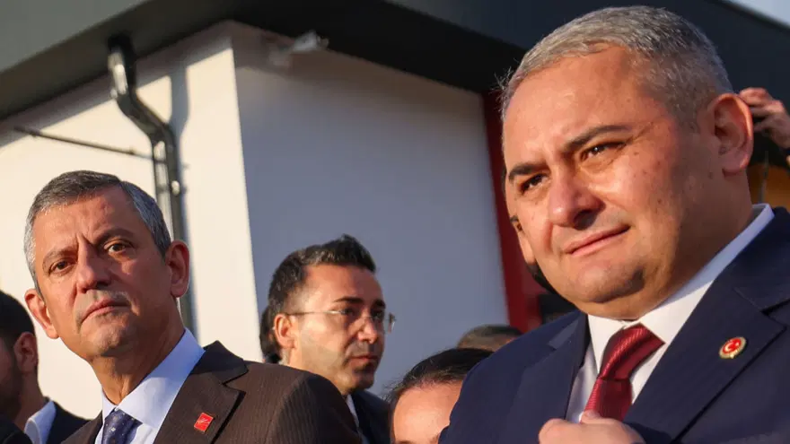 ÖZARSLAN'IN CHP'DEN OLAYLI İSTİFASI 1