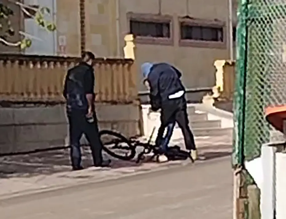 Adana'da Sokak Ortasında 12 Yaşındaki Çocuğa Şiddet Olayı 1 Sokak ortasında çocuğa şiddet