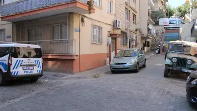 Kapının önüne koyulan çöp, ekipleri harekete geçirdi