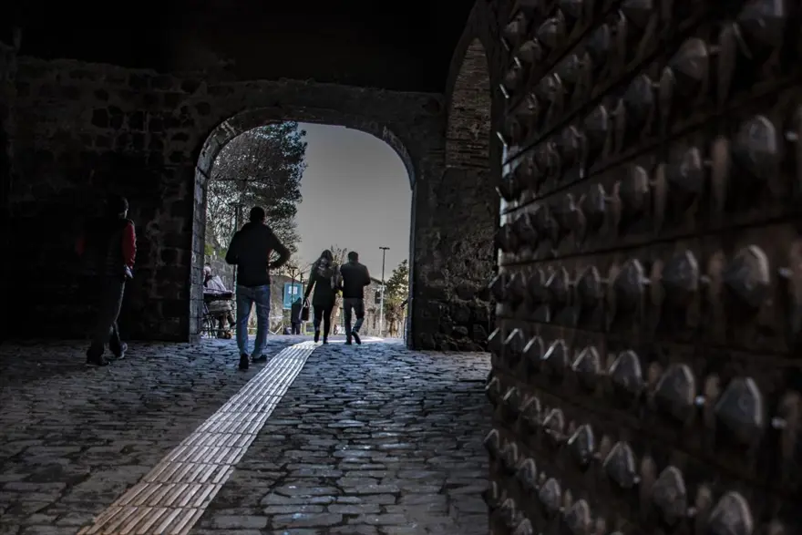 diyarbakır, mardin, hilar mağaraları, evliyalar diyarı, asur krallığı, dara antik kenti, ipek yolu 7 diyarbakır, mardin, hilar mağaraları, evliyalar diyarı, asur krallığı, dara antik kenti, ipek yolu 7
