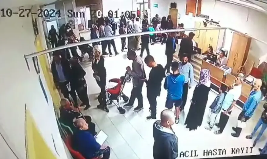 Adana’da deprem anı: Hastanedeki panik kamerada 2